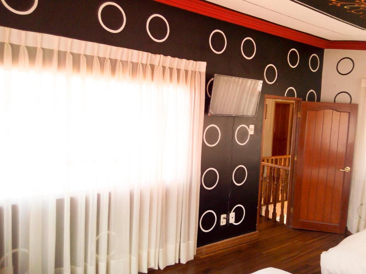 لاباز Belmont B&B المظهر الخارجي الصورة